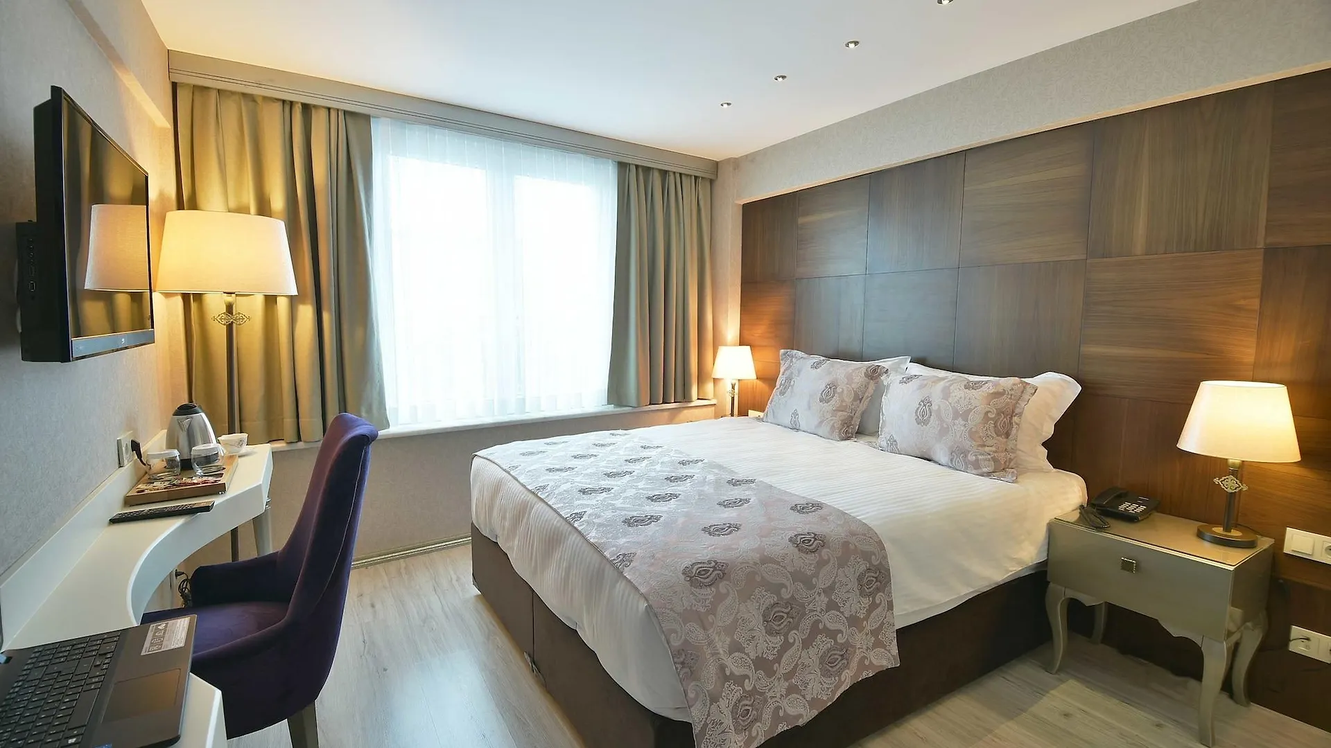 Piccolo Hotel İstanbul