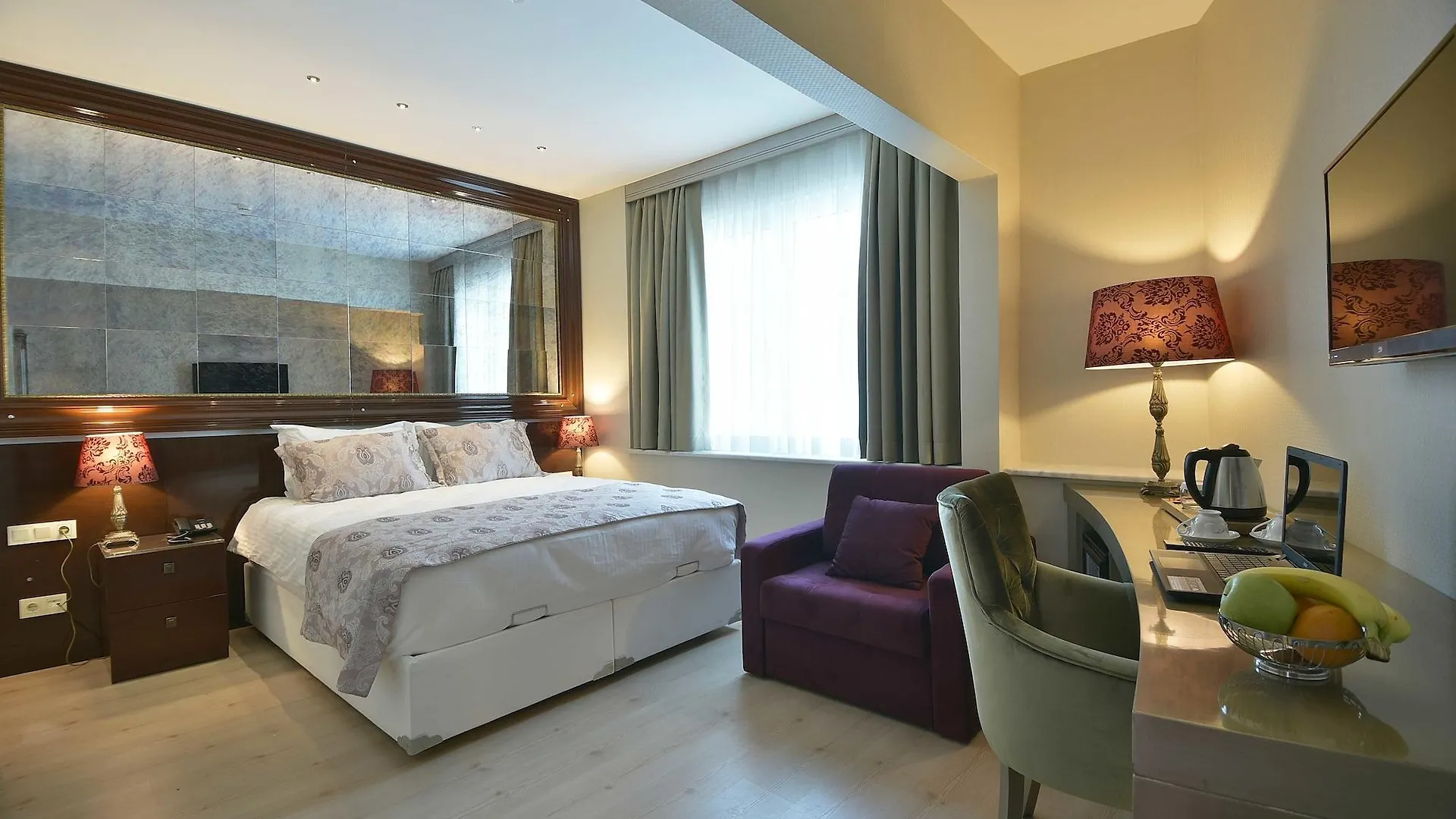 Piccolo Hotel İstanbul 3*,