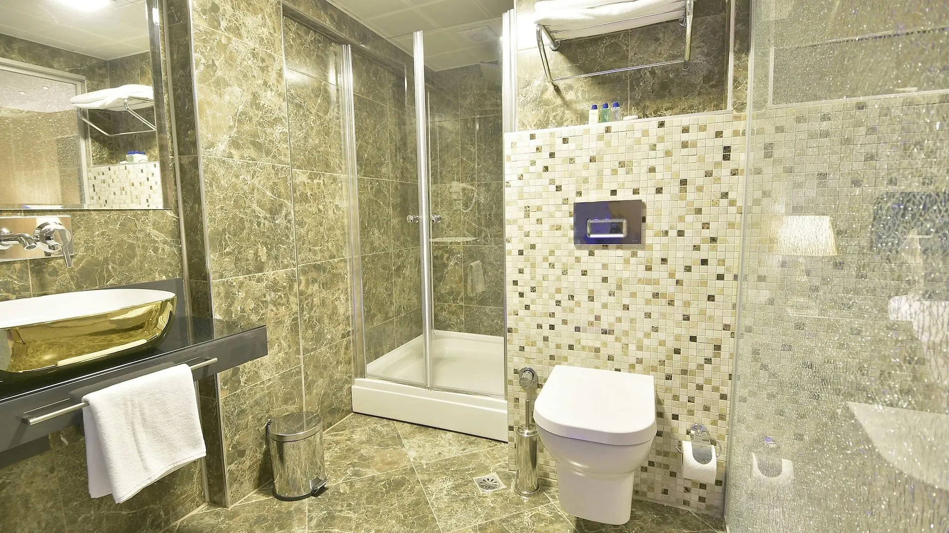 ***  Piccolo Hotel İstanbul Türkiye