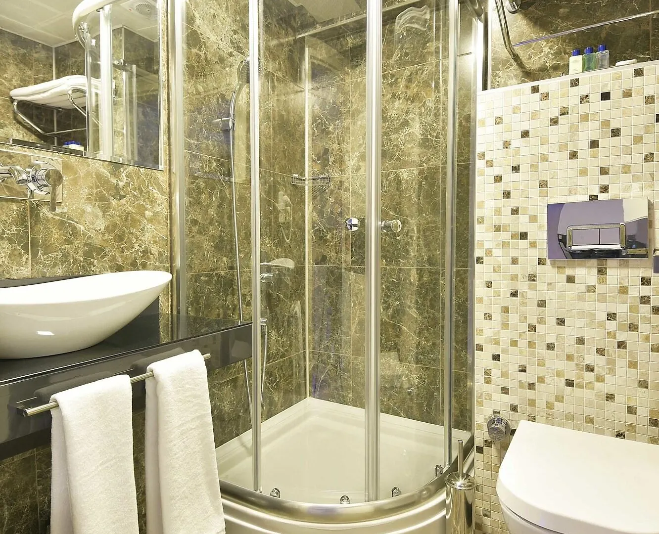 Piccolo Hotel İstanbul 3*,  Türkiye