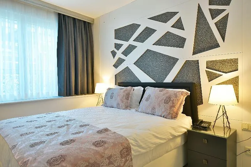 Piccolo Hotel İstanbul 3*,